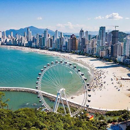 Apto A 100M Da Praia Central Balneario Camboriu Bagian luar foto
